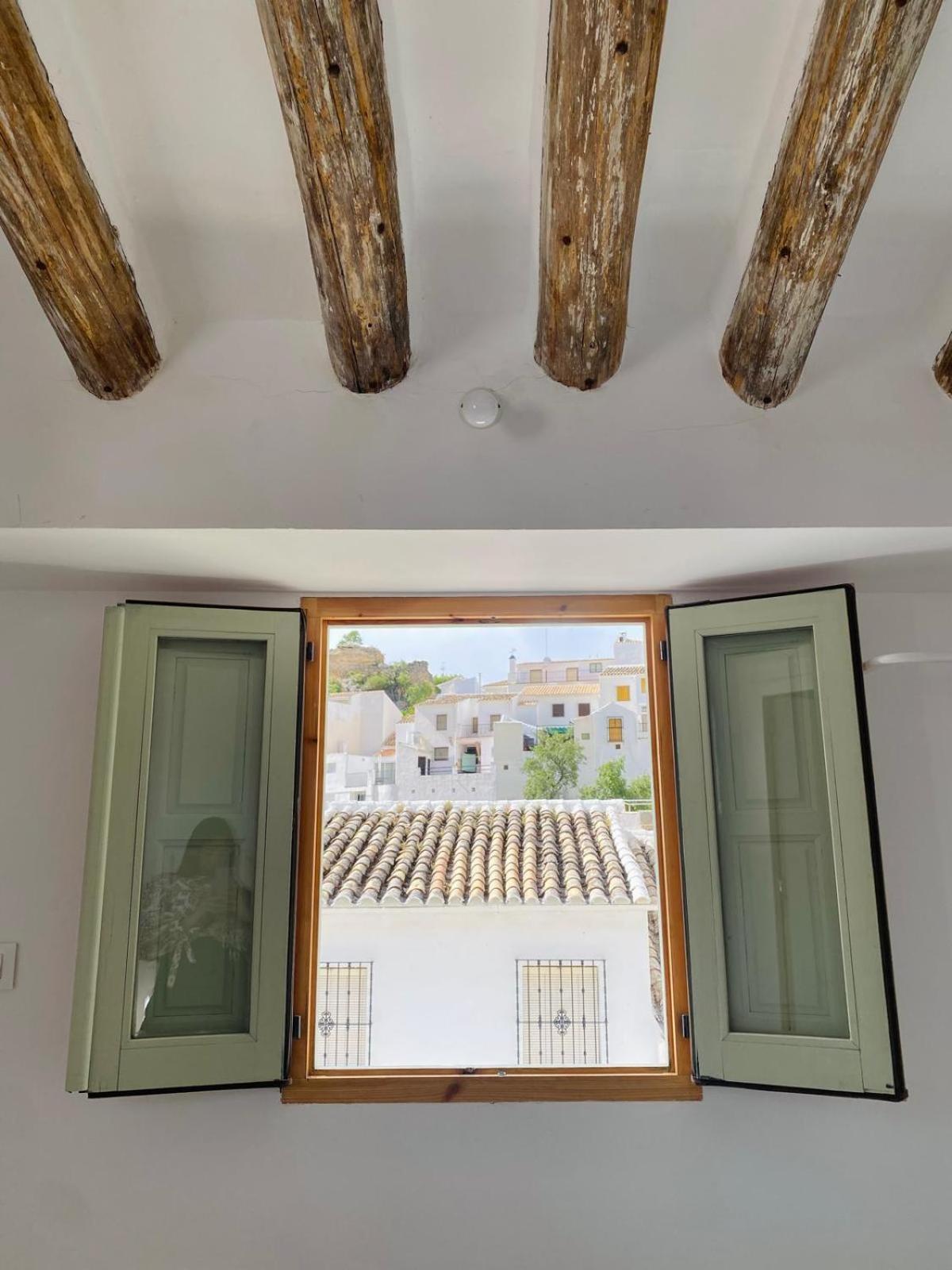 Minicasita Tipica Villa Zuheros Exteriör bild