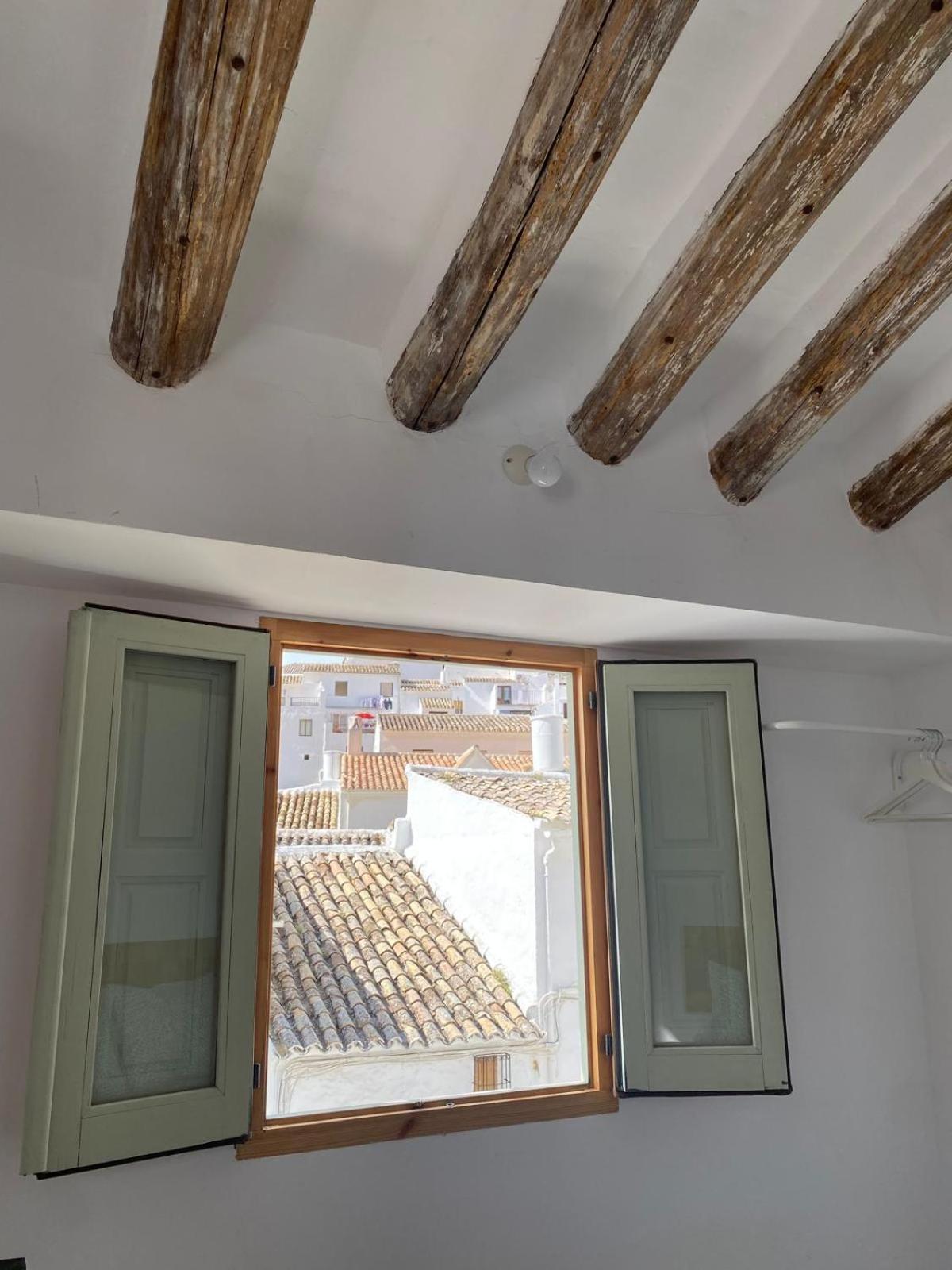 Minicasita Tipica Villa Zuheros Exteriör bild